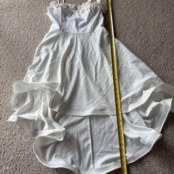 Kimcine White Hi/Lo Dress – Floral Neckline – Size M ✨ - Picture 11 of 11